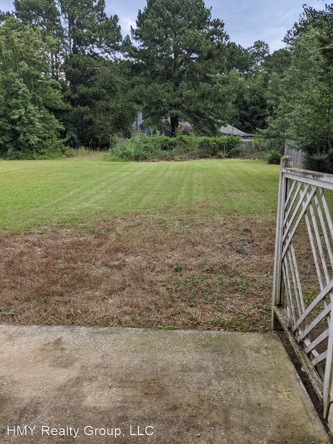 Building Photo - 2 br, 2 bath House - 8012 Woodlake Dr