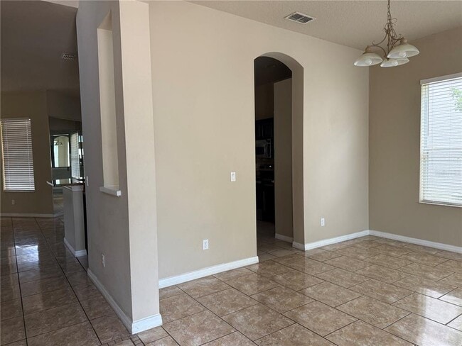 Building Photo - 5331 Tortuga Dr