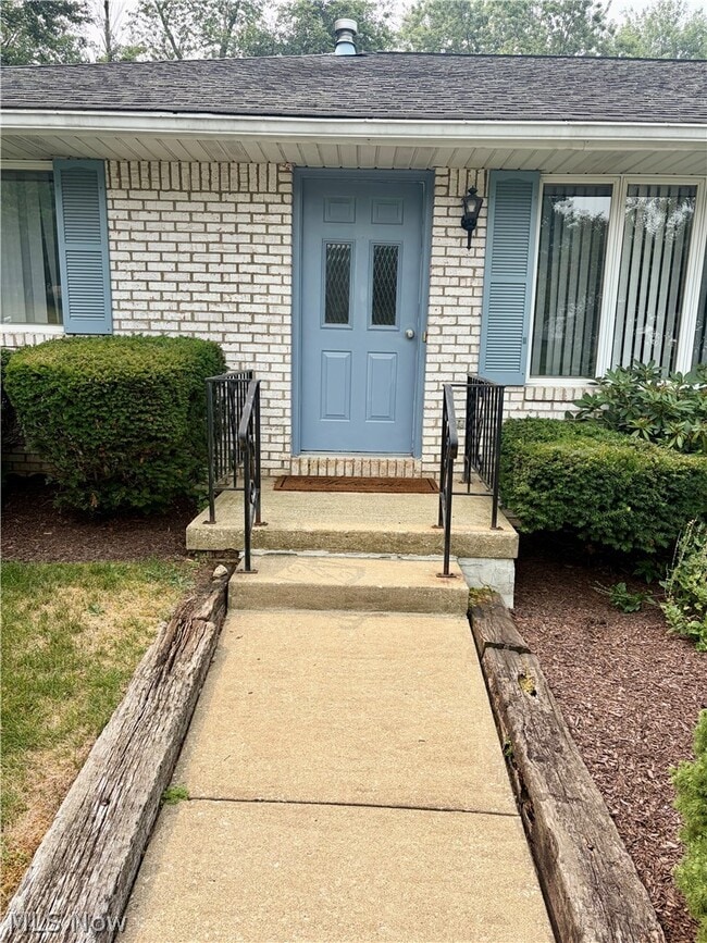 Foto del edificio - 6218 Island Dr NW