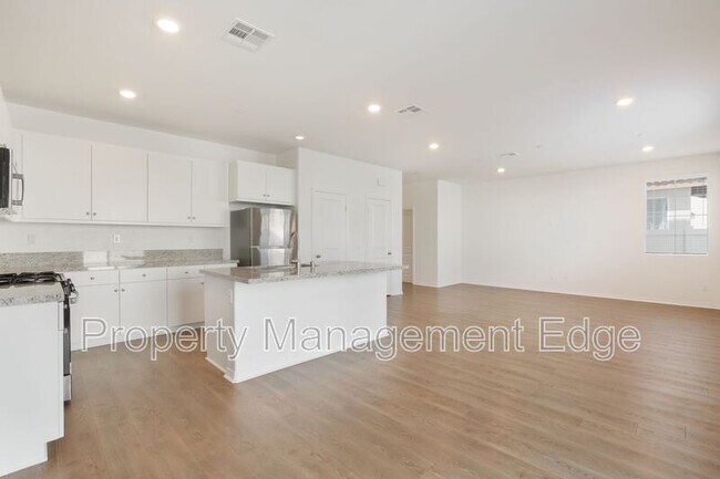 Building Photo - 36644 Desert Tortoise Rd