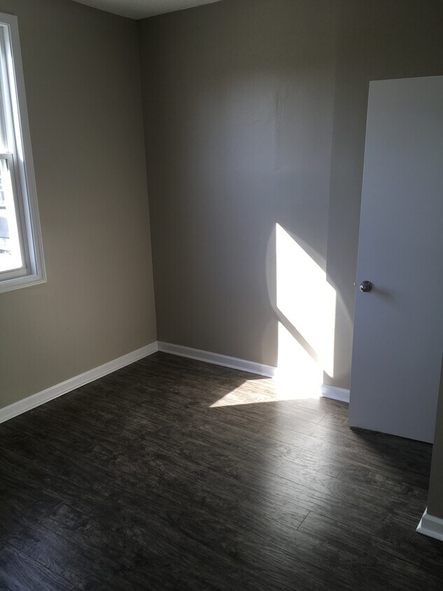 Foto principal - $750/ 2br 2 Bdr House for Rent $750 (990 A...