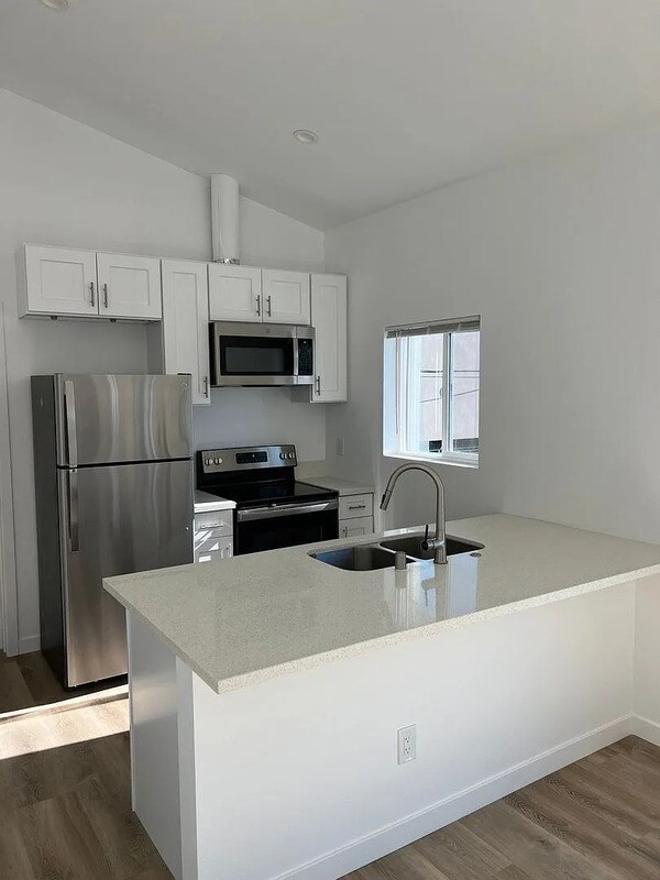 Foto del edificio - 2228 Conquista Ave