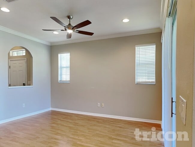 Foto del edificio - 14038 Waterville Cir