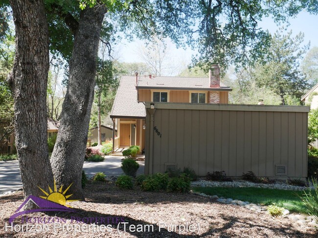 Building Photo - 3 br, 2.5 bath House - 6601 Crosswoods Circle
