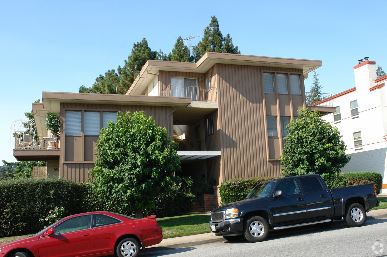 Foto del edificio - 101 S Magnolia Ave