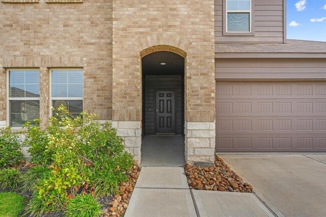 Building Photo - 21622 Violet Rdg Rd