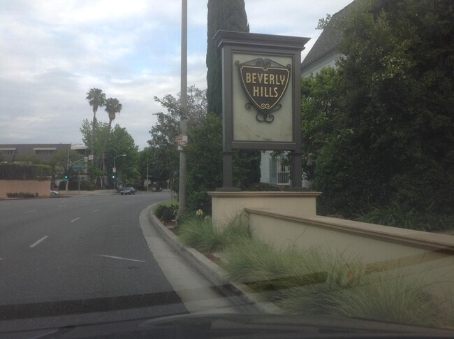LOCATION - 229 S Tower Dr