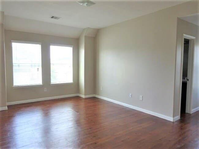 Foto del edificio - 21426 Partha Way