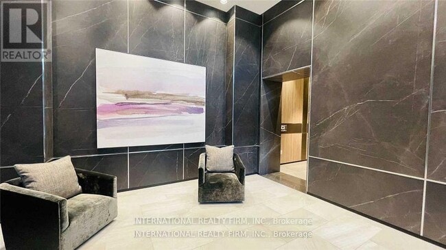 Photo du bâtiment - 5 Mabelle Ave