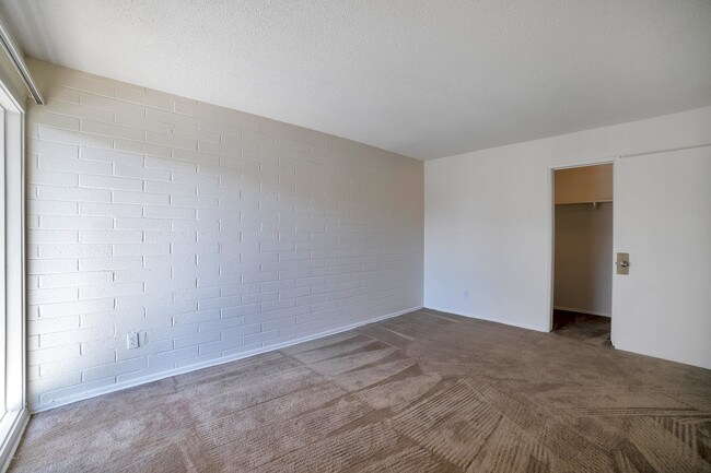 Foto del edificio - 1815 W Tuckey Ln