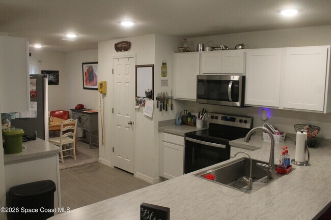 Foto del edificio - 3230 Halden Ave SE