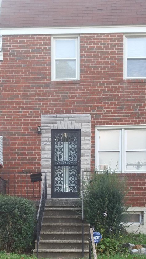 Primary Photo - 4802 Greencrest Rd