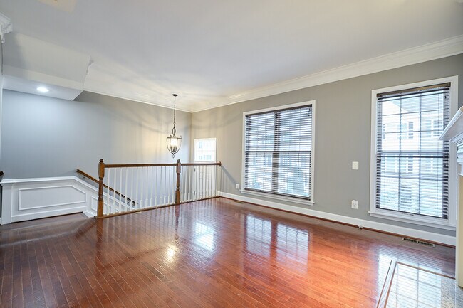 Building Photo - 3271 Theodore R Hagans Dr NE