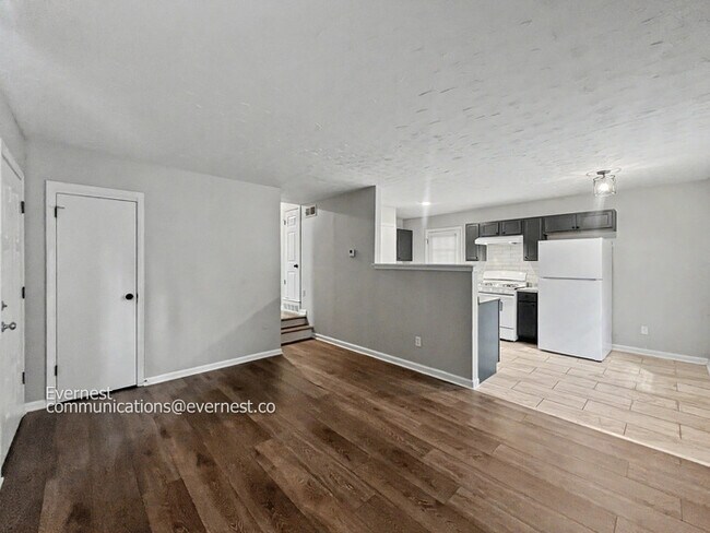 Foto del edificio - 4624 Sunnybrook St