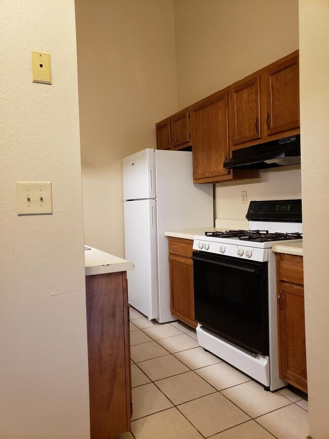 Building Photo - 2 bedroom in Sunland Park NM 88008