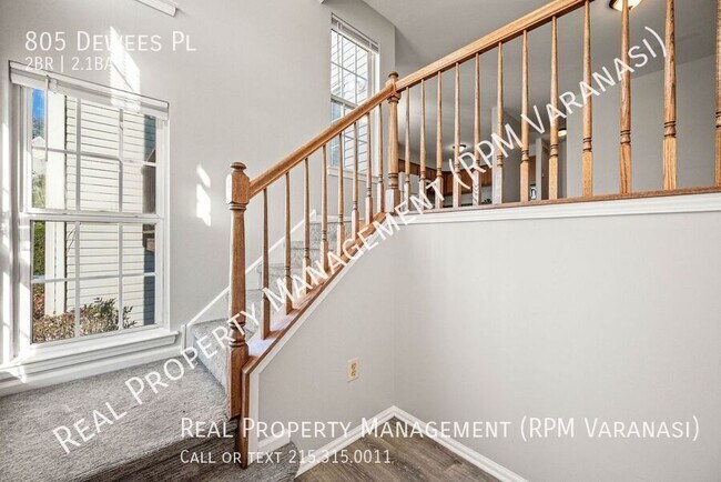 Foto del edificio - 805 Dewees Pl