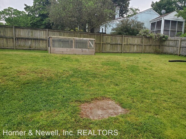 Building Photo - 3 br, 1.5 bath House - 709 W 27th Street