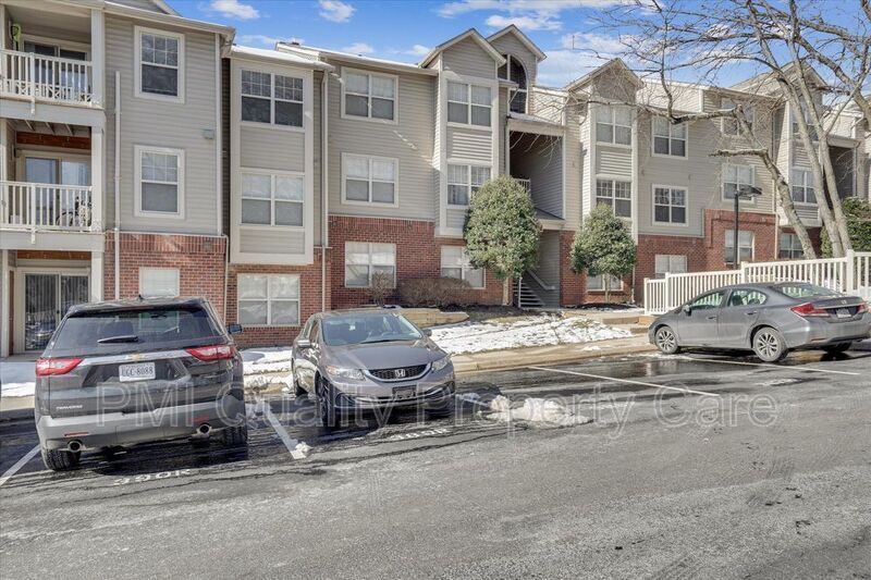 Foto principal - 1717 Ascot Way