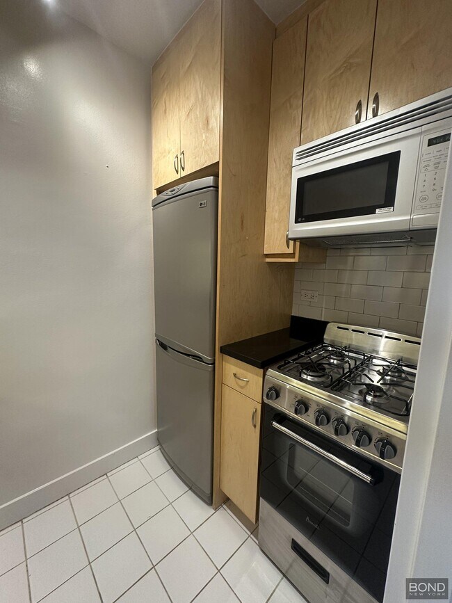 Foto del edificio - 420 E 79th St