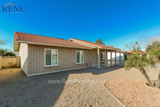 Foto del edificio - Available Now