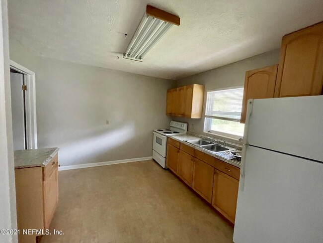 Building Photo - 6128 Catoma St