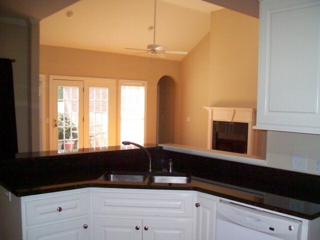 Foto del edificio - 221 Khaki Ct