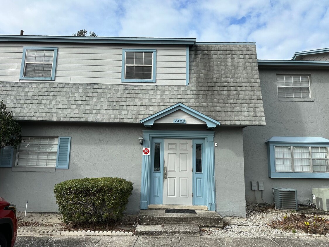 Primary Photo - Fully Furnished 2/2 Condo!