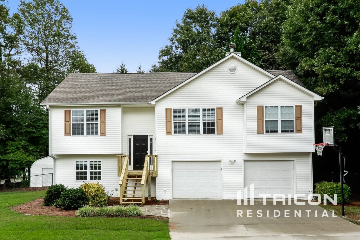 Foto principal - 419 Foxdale Rd