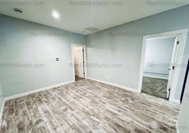 Building Photo - 18 S Frederick Ave