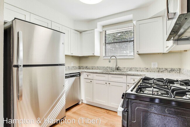 Foto del edificio - 3 br, 1.5 bath House - 2640 NORTHLAND ROAD