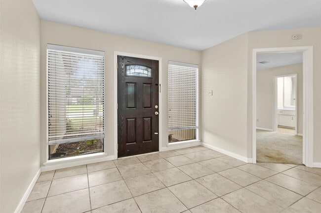 Building Photo - 3127 Wagon Trail Dr