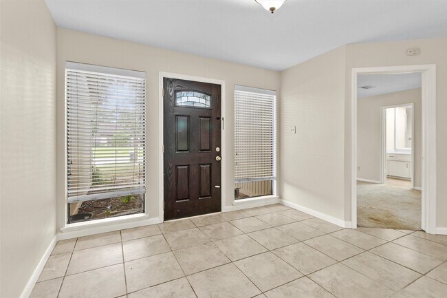 Foto del edificio - 3127 Wagon Trail Dr