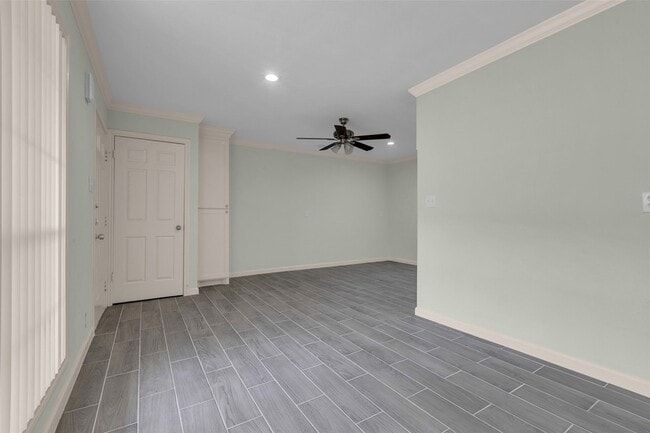 Building Photo - 1311 Antoine Dr