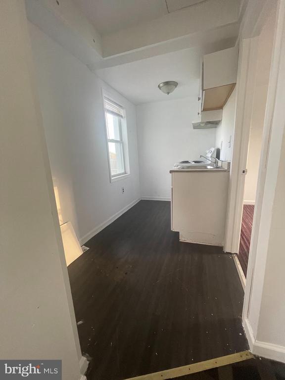 Foto del edificio - 7909 Oxford Ave