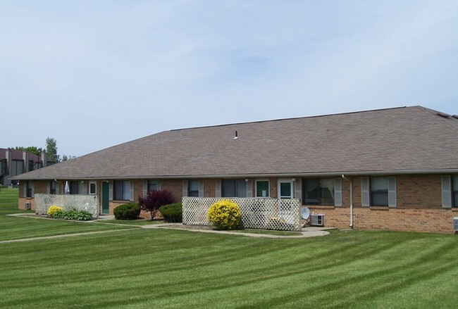 Garden Exterior - Abbington Village