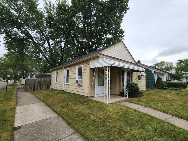 Foto del edificio - 2 bed 1 bath North Ferndale ranch