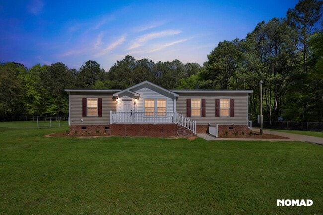 Building Photo - 146 McClain St