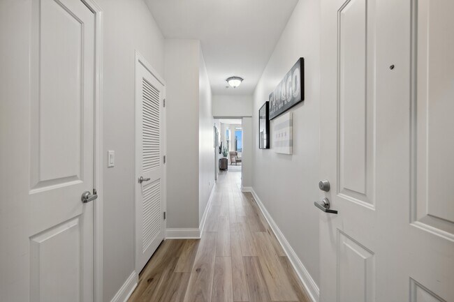 Foto del edificio - 1464 S Michigan Ave