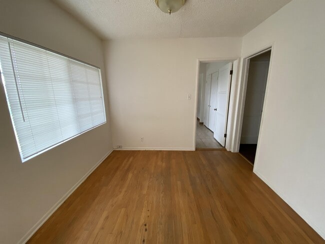 Building Photo - 13750 S Archibald Ave