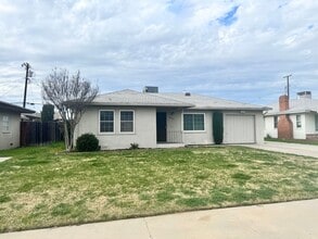 Building Photo - 4133 Kenmore Dr S