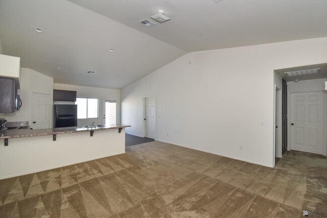 Building Photo - 7380 E 37th Pl
