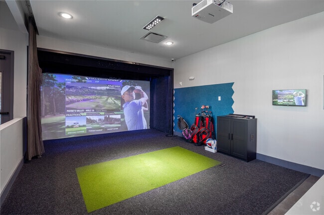 Golf Simulator - Sterling Nashville West