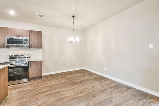 Foto del edificio - 25540 Starling Ln