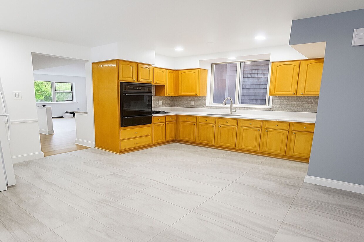 Foto principal - 278 E 55th St