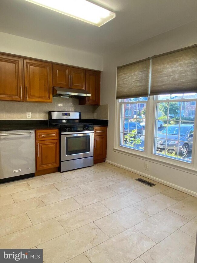 Foto del edificio - 14337 Rosetree Ct