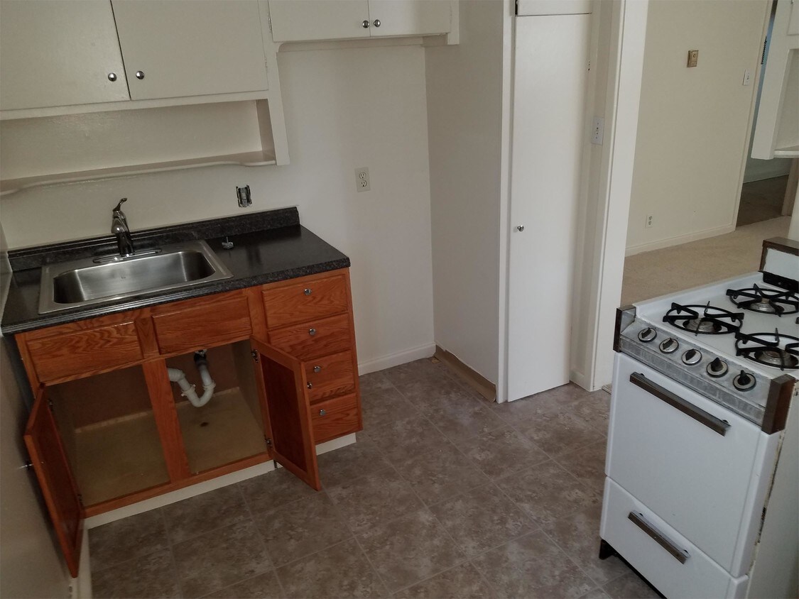 Foto principal - 3322 Duff Ave