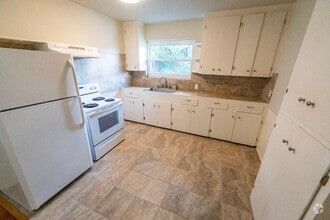 Building Photo - 1234 Belmont Terrace