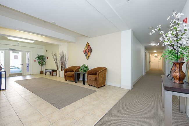 Interior Photo - RM Rosemont Apartments