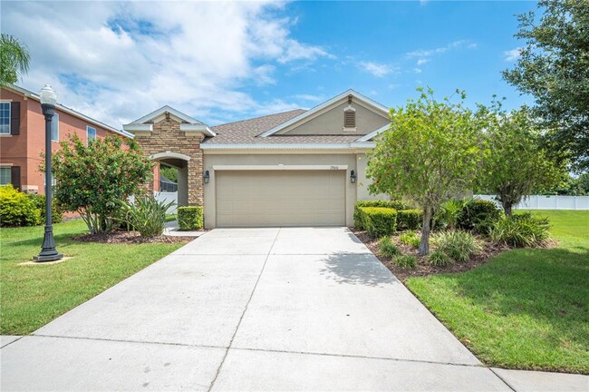 Building Photo - 1900 Wind Meadows Dr