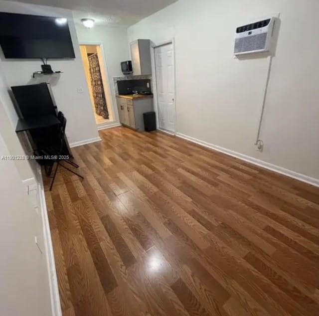 Foto del edificio - 6650 Fillmore St